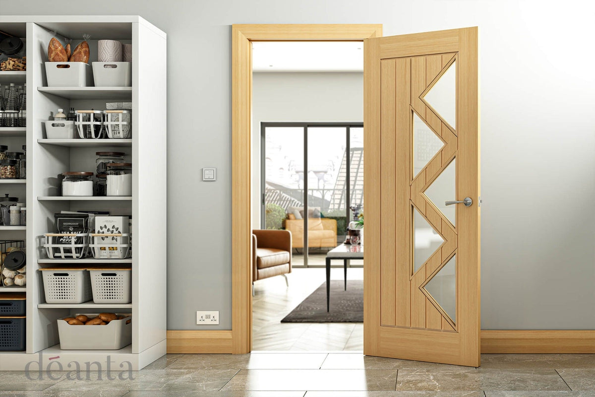 Mexicana Ely Prefinished Internal Oak 5L Glazed Door - Lifestyle Image 2