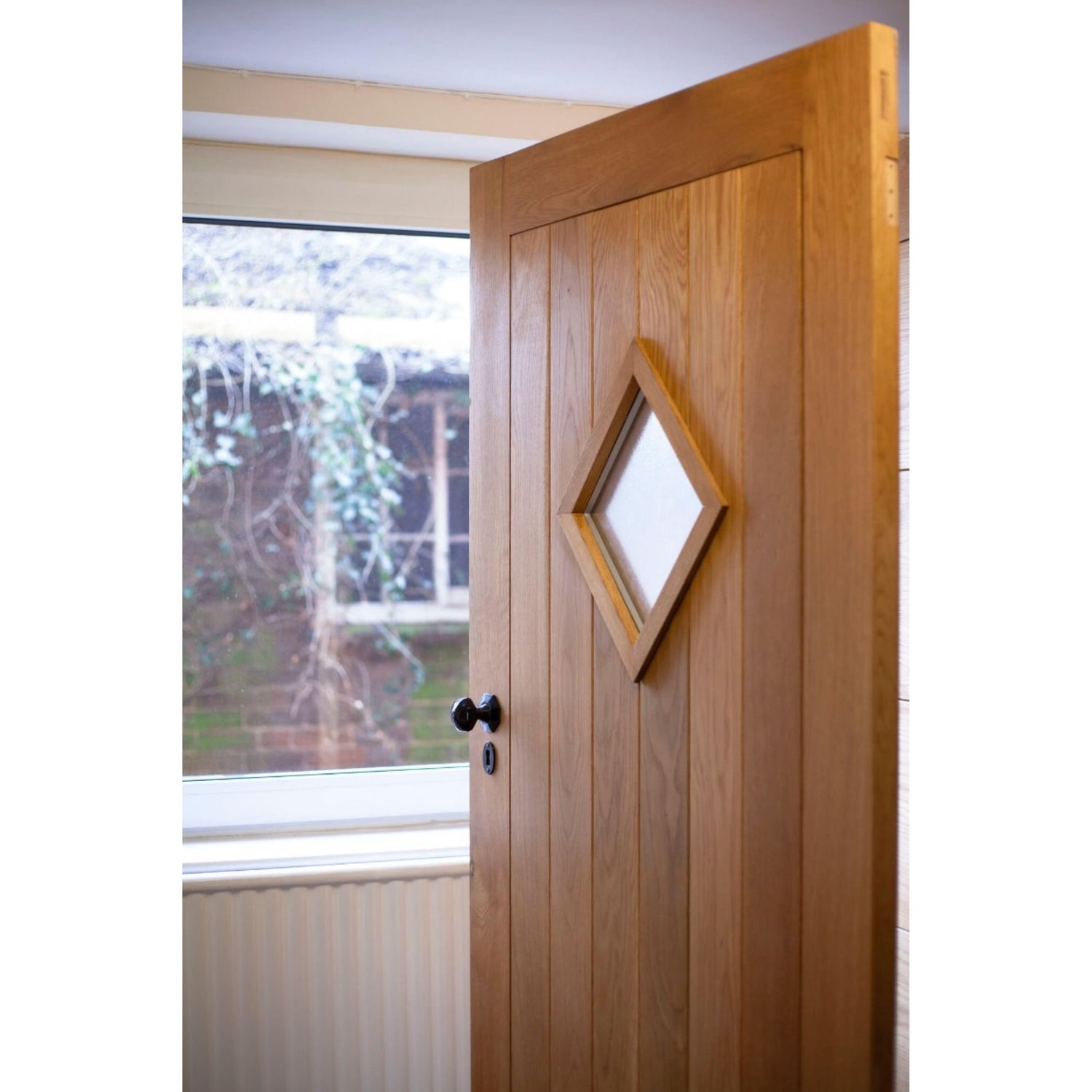 Solid Oak External Traditional Diamond Door