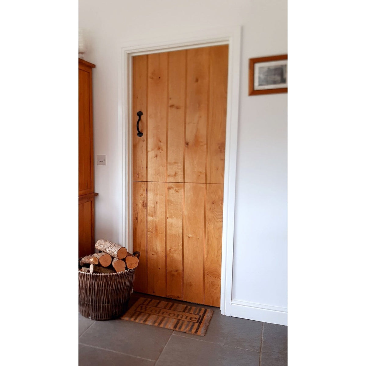 Solid Oak Rustic Butt and Bead Profile Stable Door - Lifestyle Image 1
