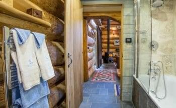 Featured image for sd_oak-ledge-and-brace-door-_11-350x215.jpg