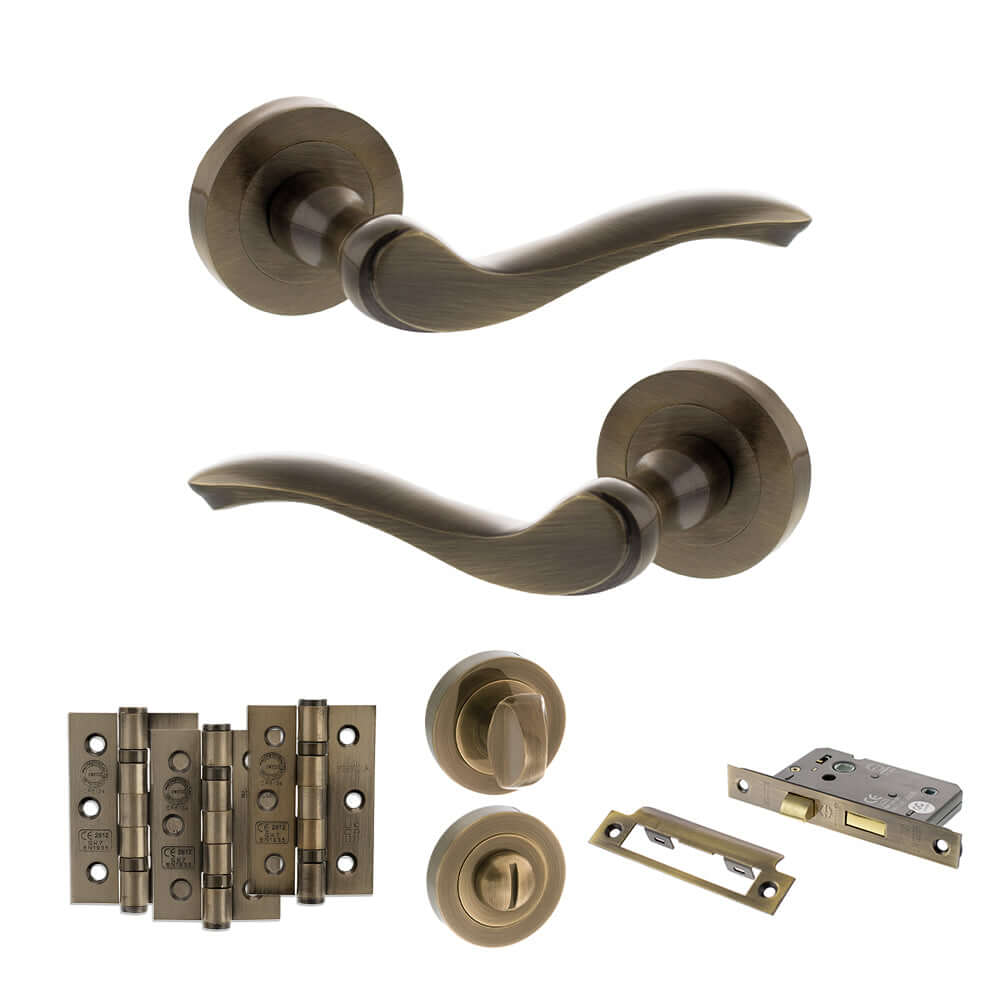 Product Warwick lever on round rose, antique brass finish