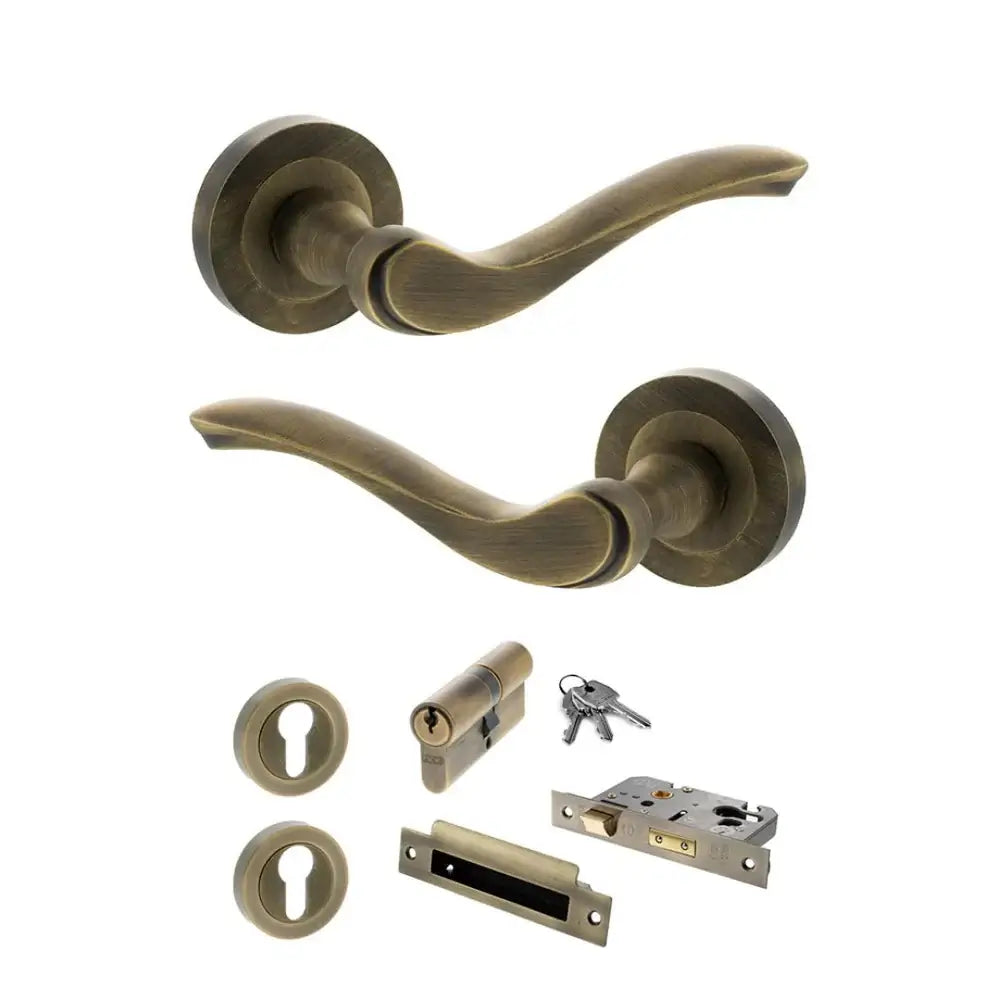 Product Warwick lever on round rose, matt antique brass finish