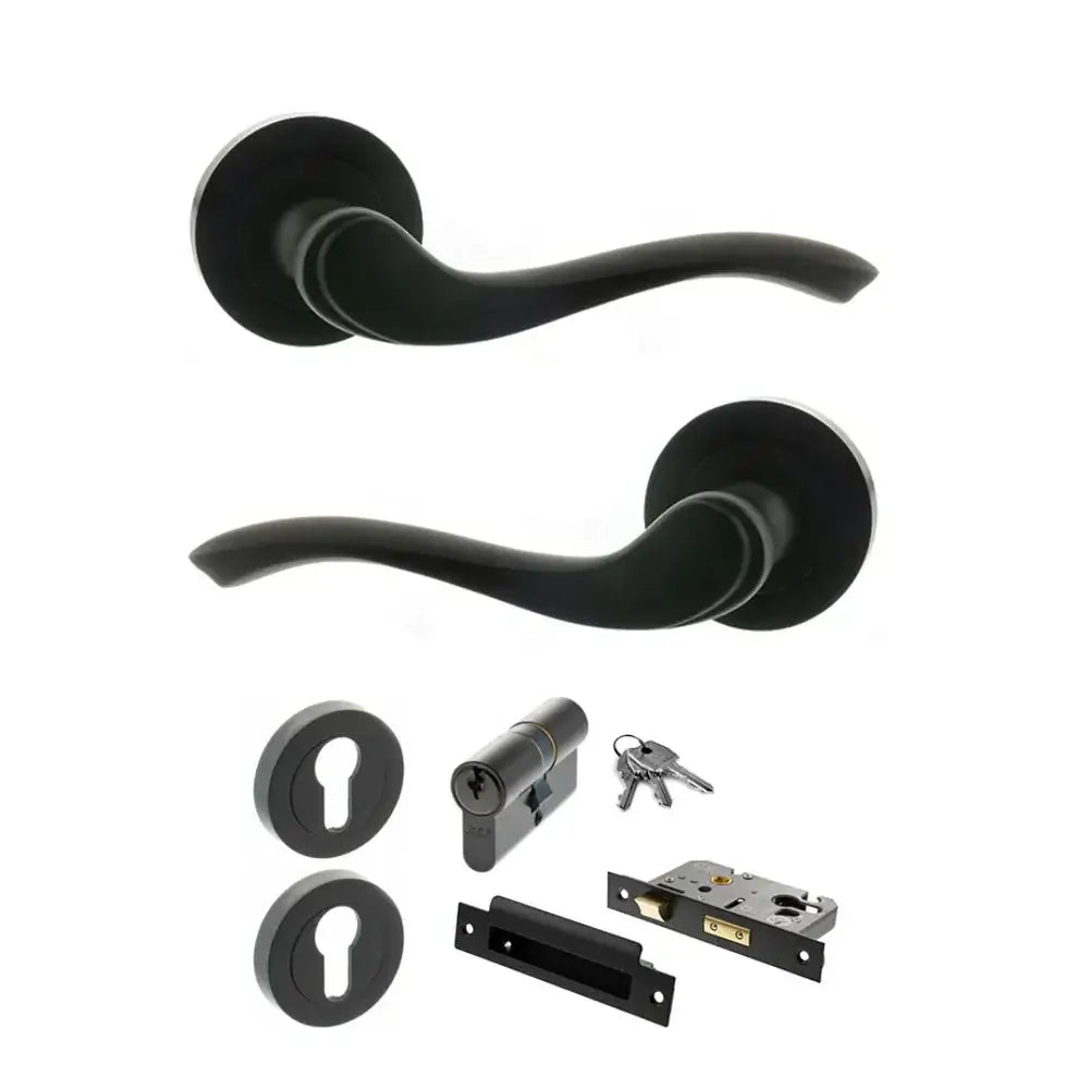 Product Warwick lever on round rose, matt black finish