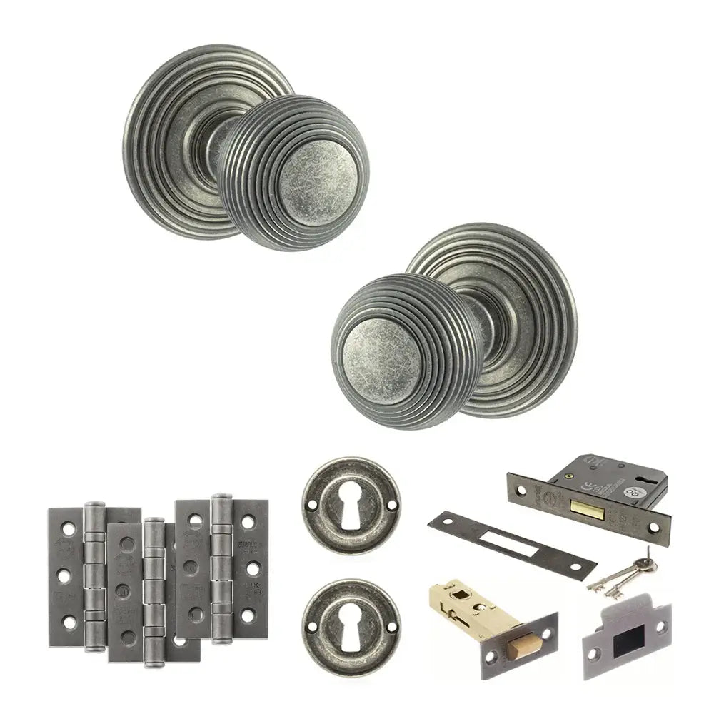 Pair of Ripon reeded beehive knobs in distressed silver with hinges, sash lock and keys