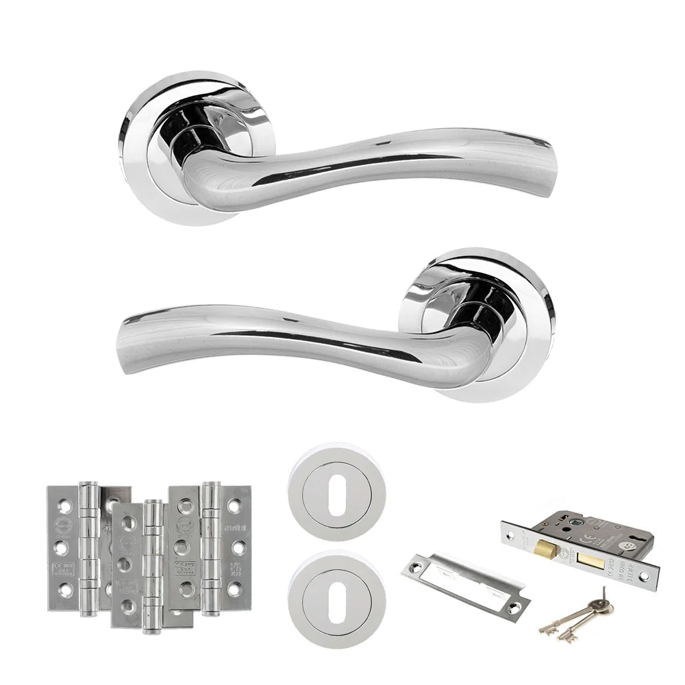 Product polished chrome door handle on round rose