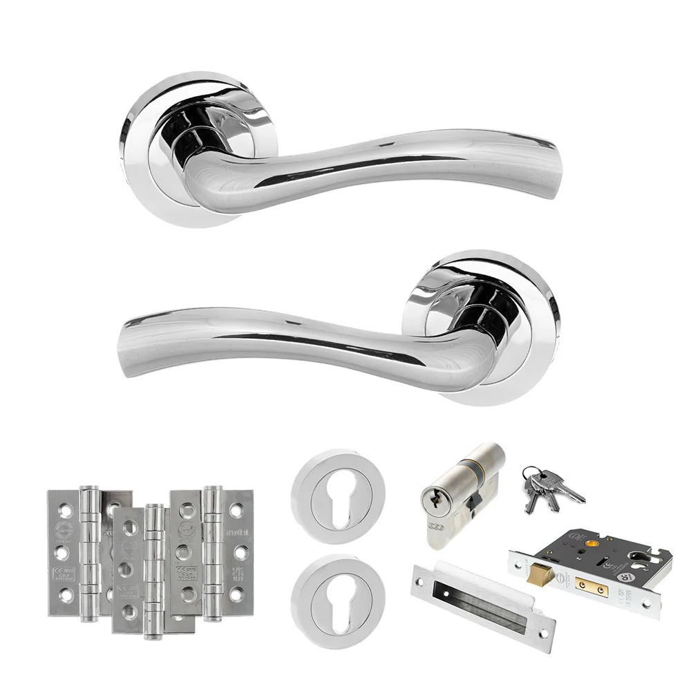 Product polished chrome door handle on round rose