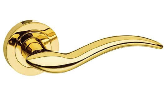 Barcelona lever on round rose door handle