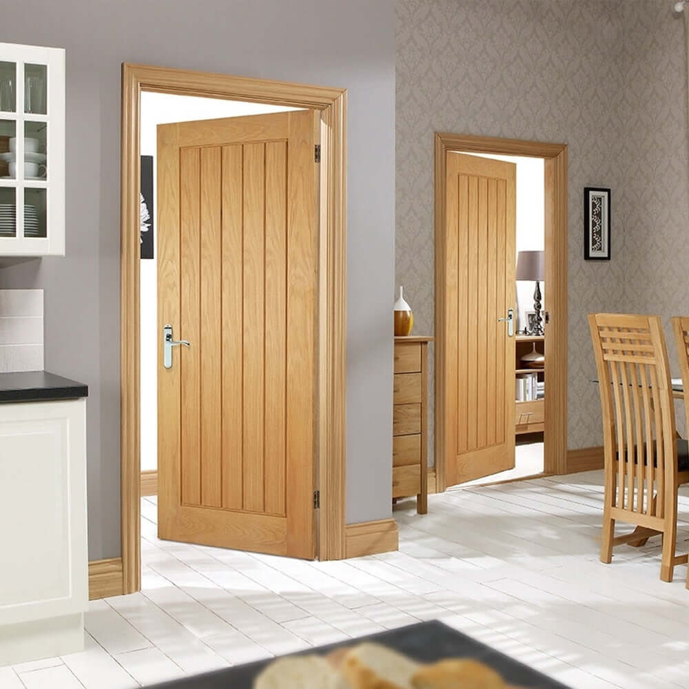 Lifestyle Mexicano veneer oak prefinished door installed