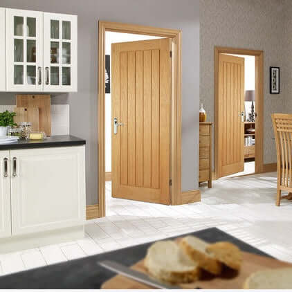 Lifestyle Mexicano prefinished engineered oak door installed