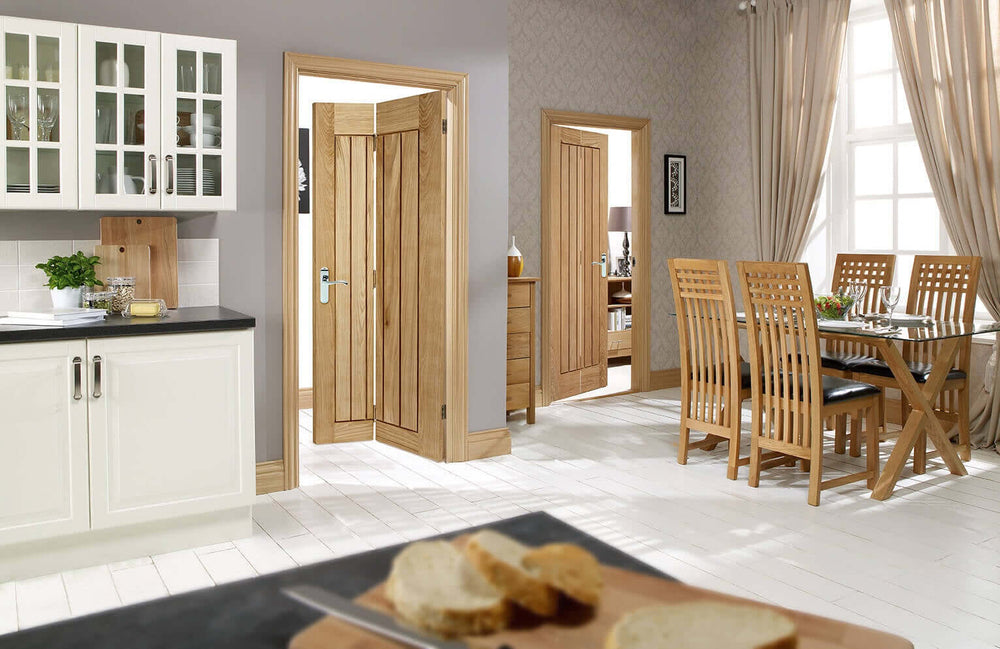 Lifestyle Mexicano prefinished oak bi-fold door installed