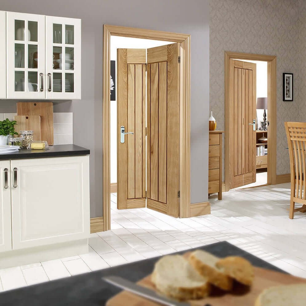 Lifestyle Mexicano prefinished oak bi-fold door installed