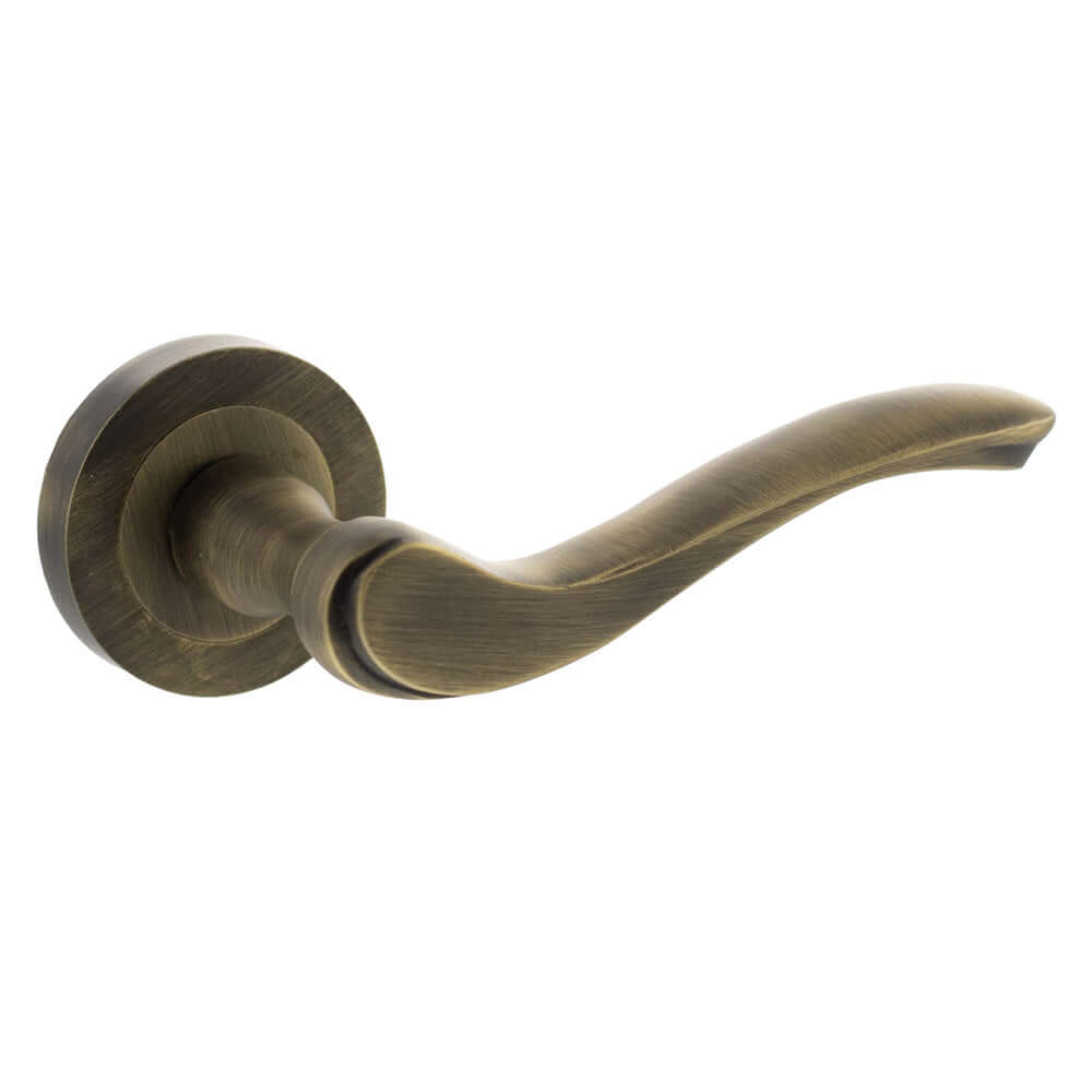 Product Old English Warwick lever on round rose matt antique brass