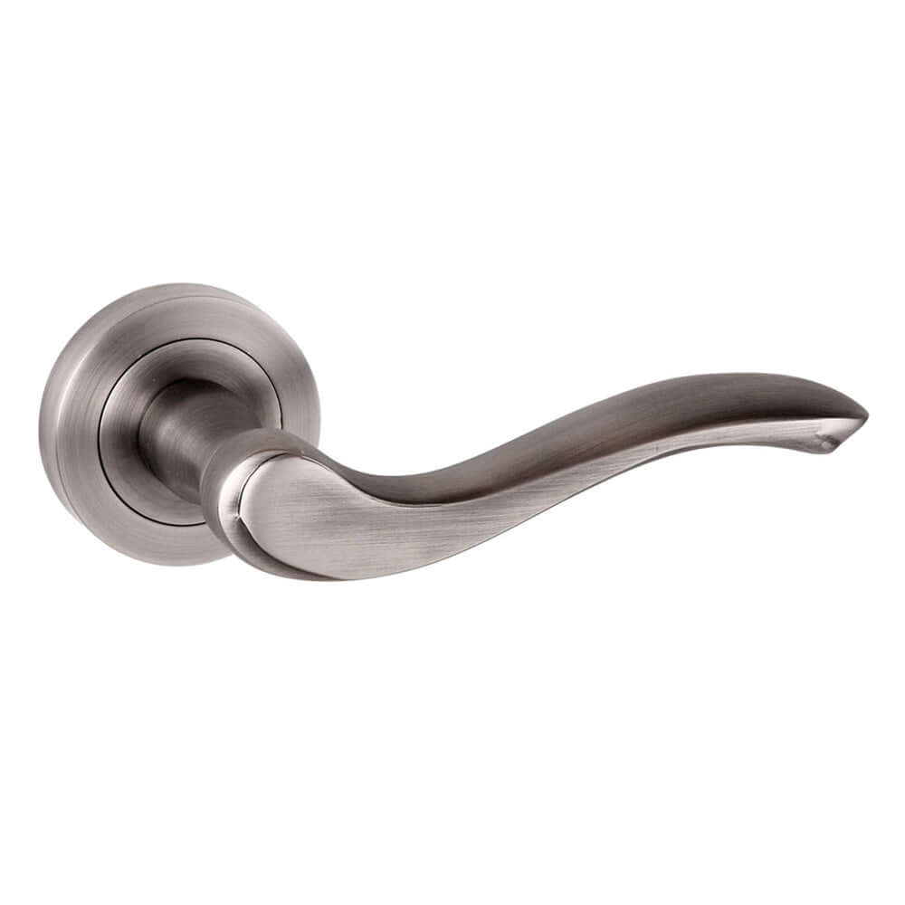 Product Old English Warwick lever on round rose gunmetal finish