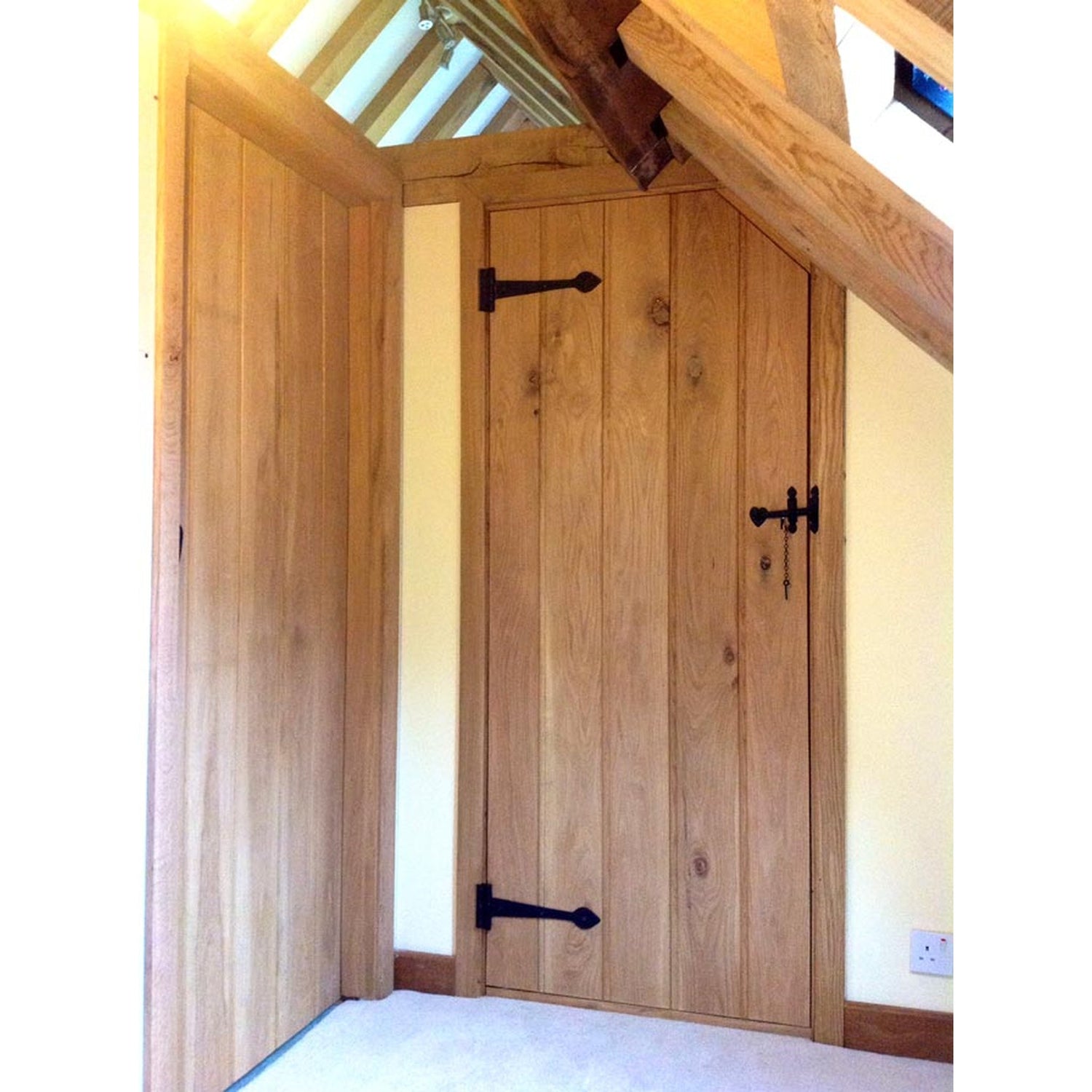 Solid Oak Rustic Barn Door