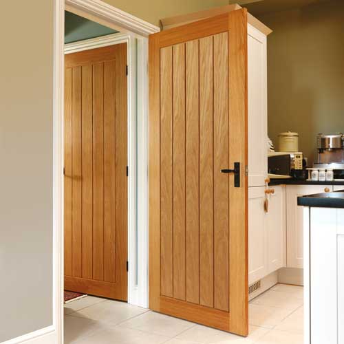 Lifestyle Thames oak door installed in a room setting