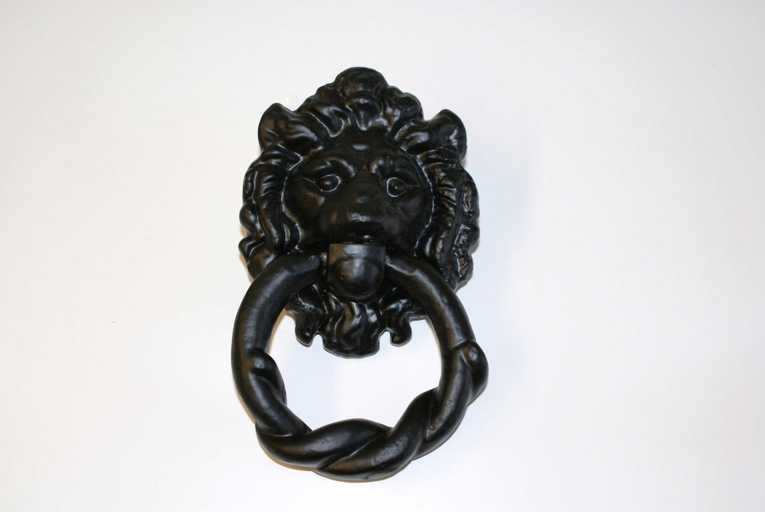 Traditional Large Lion-head Door Knocker - Main Product Image