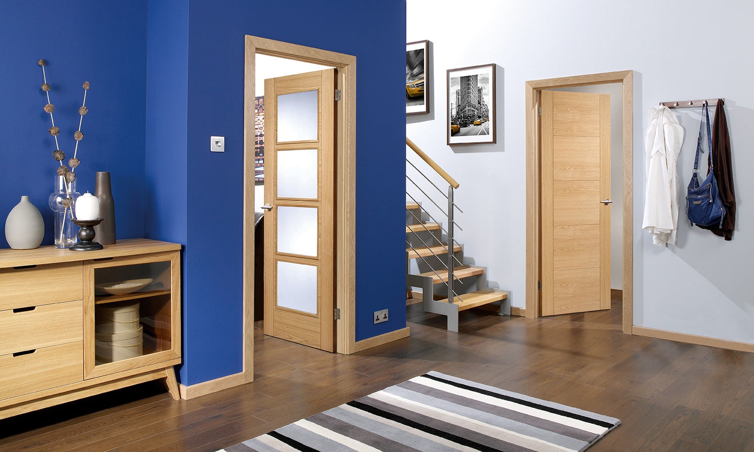 Vancouver Prefinished Oak 4L Glazed Internal Door - Lifestyle Image 1