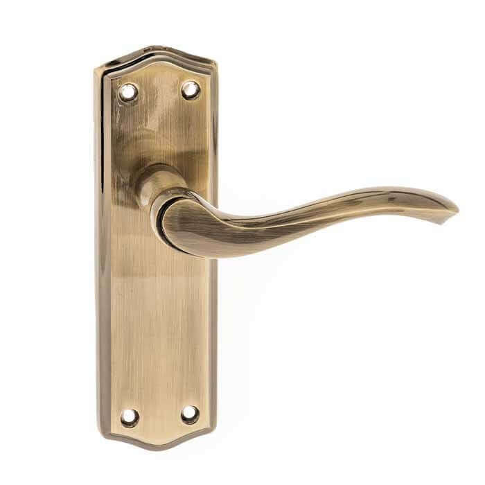 Product Warwick latch lever on backplate door handle