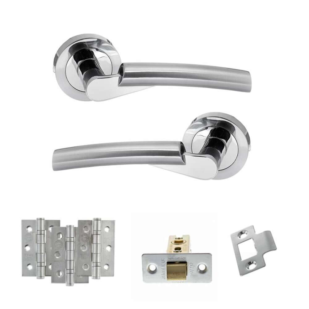Product polished chrome door handle on round rose